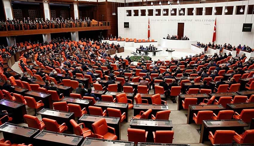 11 yerden maaş alan var! 'Birden fazla maaş alan bürokratlar engellensin' teklifi Ak Parti ve MHP oylarıyla reddedildi